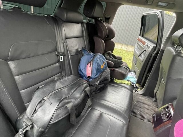 Фольксваген Туарег 2007 у Конотопе на Automoto.ua Чорний Фольксваген Туарег, об'ємом двигуна 3 л та пробігом 340 тис. км за 11850 $, фото 7 на Automoto.ua