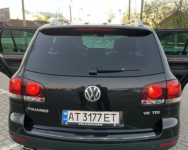 Черный Фольксваген Туарег, объемом двигателя 3 л и пробегом 230 тыс. км за 10200 $, фото 47 на Automoto.ua