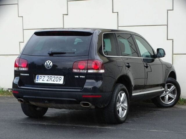 Черный Фольксваген Туарег, объемом двигателя 0 л и пробегом 250 тыс. км за 3500 $, фото 1 на Automoto.ua