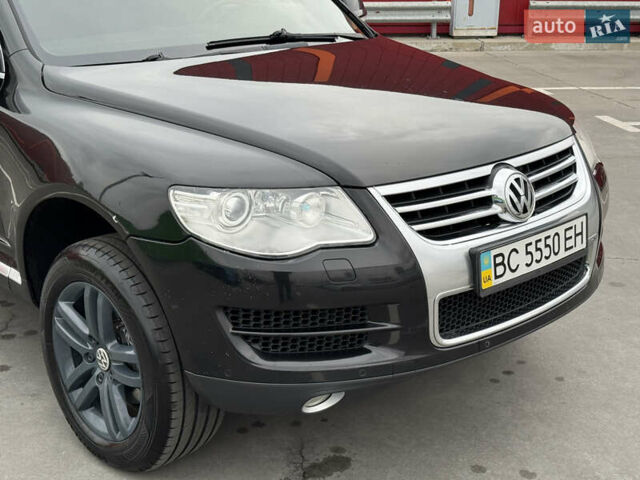Фольксваген Туарег 2007 в Киеве на Automoto.ua Черный Фольксваген Туарег, объемом двигателя 3.6 л и пробегом 306 тыс. км за 10000 $, фото 2 на Automoto.ua