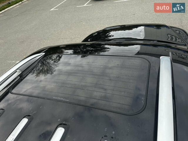 Черный Фольксваген Туарег, объемом двигателя 4.9 л и пробегом 252 тыс. км за 13800 $, фото 58 на Automoto.ua