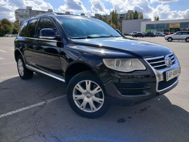 Фольксваген Туарег 2007 в Запорожье на Automoto.ua Черный Фольксваген Туарег, объемом двигателя 3 л и пробегом 310 тыс. км за 10500 $, фото 6 на Automoto.ua