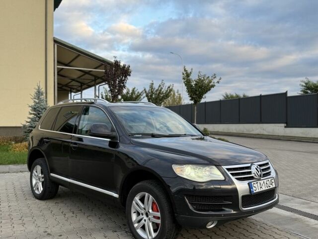 Чорний Фольксваген Туарег, об'ємом двигуна 3 л та пробігом 404 тис. км за 6500 $, фото 8 на Automoto.ua