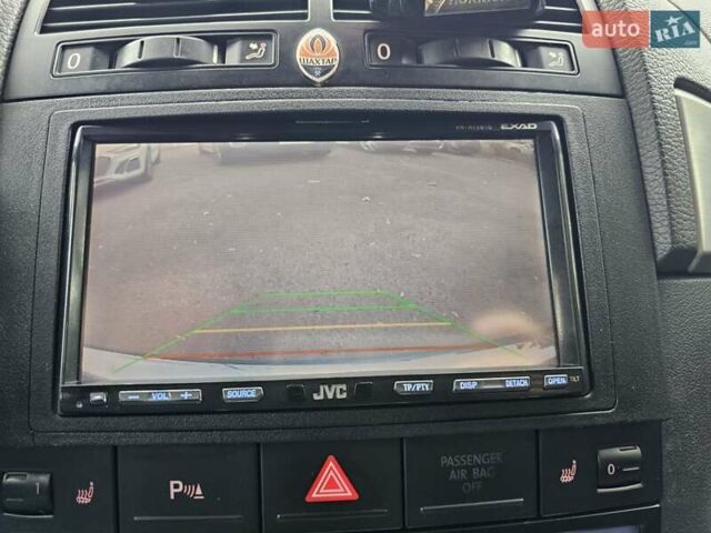 Черный Фольксваген Туарег, объемом двигателя 3.6 л и пробегом 250 тыс. км за 10700 $, фото 24 на Automoto.ua