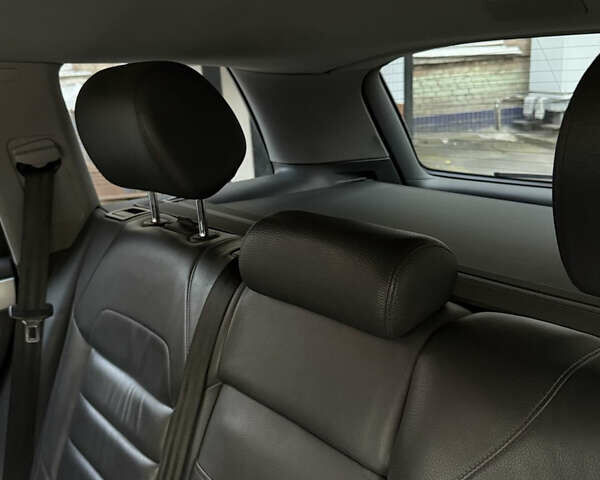 Черный Фольксваген Туарег, объемом двигателя 3 л и пробегом 351 тыс. км за 13500 $, фото 31 на Automoto.ua