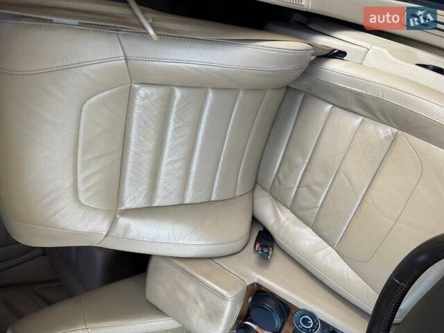 Черный Фольксваген Туарег, объемом двигателя 2.5 л и пробегом 240 тыс. км за 9999 $, фото 12 на Automoto.ua