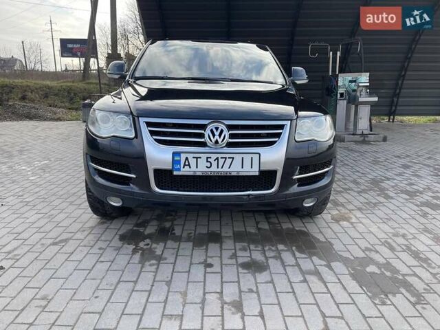 Черный Фольксваген Туарег, объемом двигателя 2.5 л и пробегом 240 тыс. км за 9999 $, фото 8 на Automoto.ua