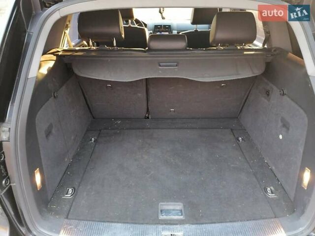 Чорний Фольксваген Туарег, об'ємом двигуна 3.6 л та пробігом 300 тис. км за 12500 $, фото 8 на Automoto.ua