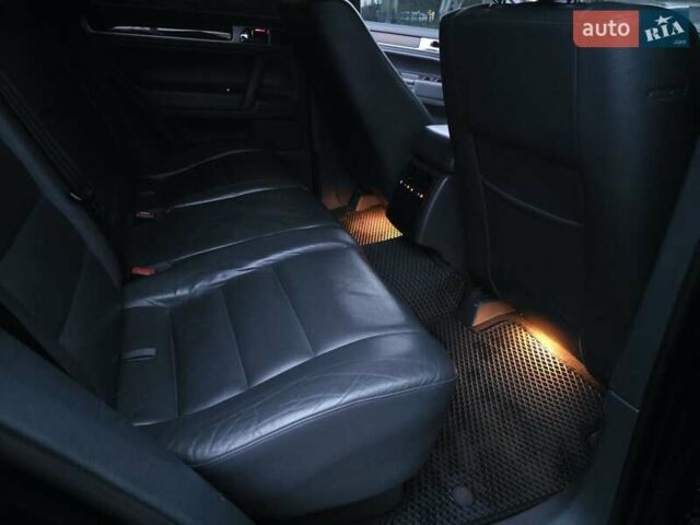Черный Фольксваген Туарег, объемом двигателя 2.97 л и пробегом 238 тыс. км за 12600 $, фото 34 на Automoto.ua