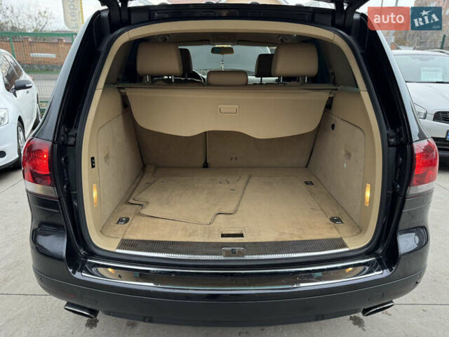 Черный Фольксваген Туарег, объемом двигателя 3 л и пробегом 333 тыс. км за 9950 $, фото 29 на Automoto.ua