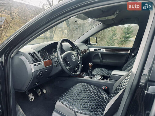 Черный Фольксваген Туарег, объемом двигателя 2.5 л и пробегом 272 тыс. км за 8699 $, фото 8 на Automoto.ua