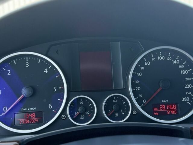 Фольксваген Туарег 2007 в Малине на Automoto.ua Черный Фольксваген Туарег, объемом двигателя 3 л и пробегом 280 тыс. км за 12000 $, фото 13 на Automoto.ua