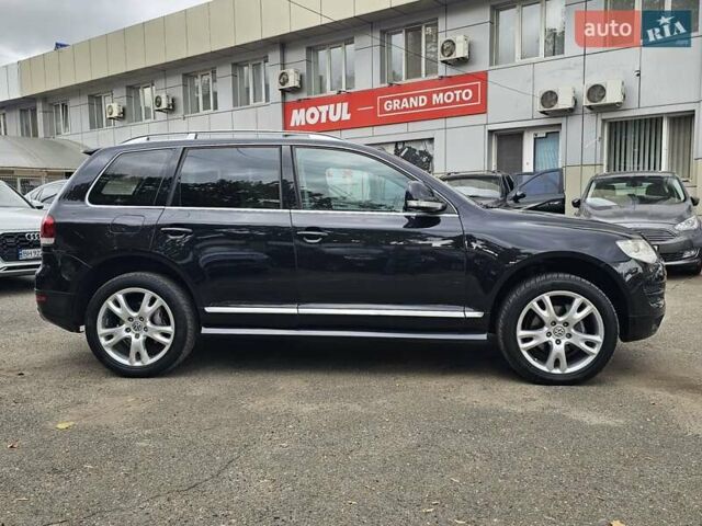 Черный Фольксваген Туарег, объемом двигателя 3.6 л и пробегом 250 тыс. км за 10700 $, фото 5 на Automoto.ua