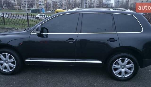 Черный Фольксваген Туарег, объемом двигателя 2.97 л и пробегом 238 тыс. км за 12600 $, фото 8 на Automoto.ua