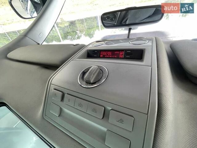 Чорний Фольксваген Туарег, об'ємом двигуна 2.97 л та пробігом 345 тис. км за 11500 $, фото 8 на Automoto.ua