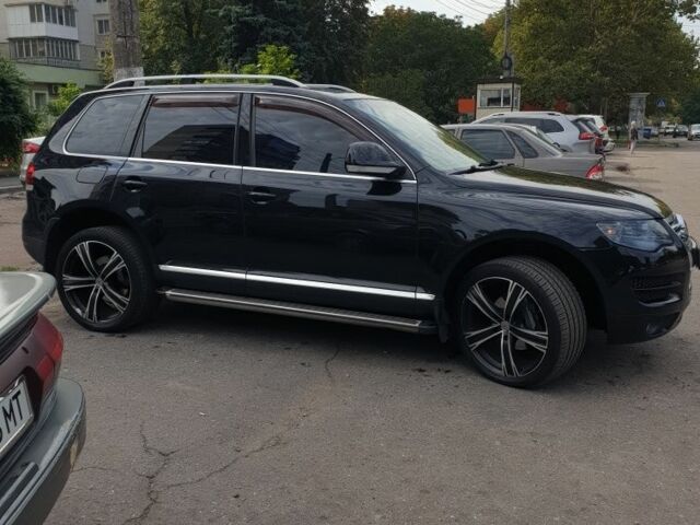 Чорний Фольксваген Туарег, об'ємом двигуна 3 л та пробігом 205 тис. км за 12000 $, фото 9 на Automoto.ua