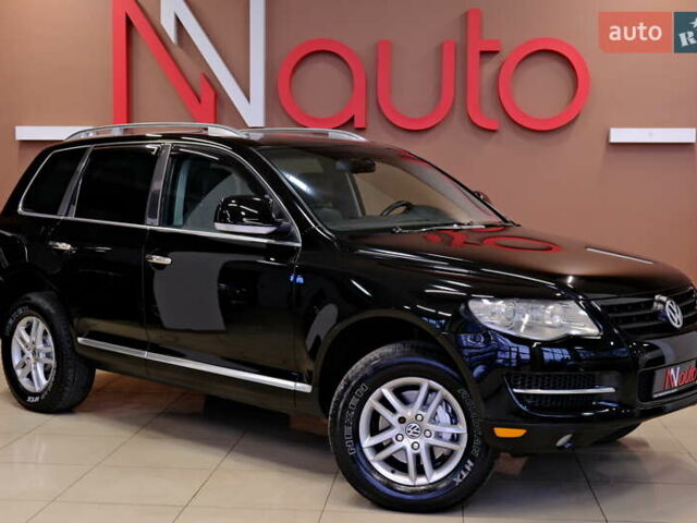 Черный Фольксваген Туарег, объемом двигателя 3.6 л и пробегом 182 тыс. км за 9900 $, фото 4 на Automoto.ua
