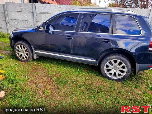 Черный Фольксваген Туарег, объемом двигателя 3.6 л и пробегом 280 тыс. км за 8000 $, фото 3 на Automoto.ua