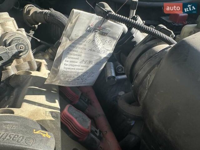 Черный Фольксваген Туарег, объемом двигателя 4.2 л и пробегом 286 тыс. км за 8999 $, фото 59 на Automoto.ua