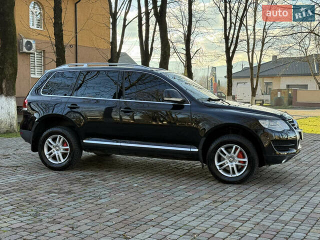 Черный Фольксваген Туарег, объемом двигателя 3 л и пробегом 314 тыс. км за 10500 $, фото 6 на Automoto.ua