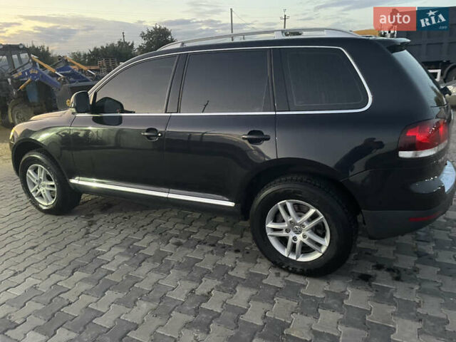 Черный Фольксваген Туарег, объемом двигателя 2.97 л и пробегом 279 тыс. км за 11000 $, фото 14 на Automoto.ua