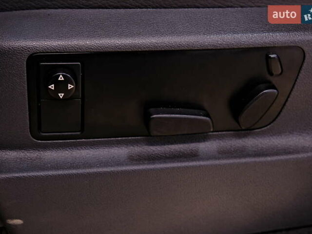 Черный Фольксваген Туарег, объемом двигателя 3.6 л и пробегом 182 тыс. км за 9900 $, фото 25 на Automoto.ua