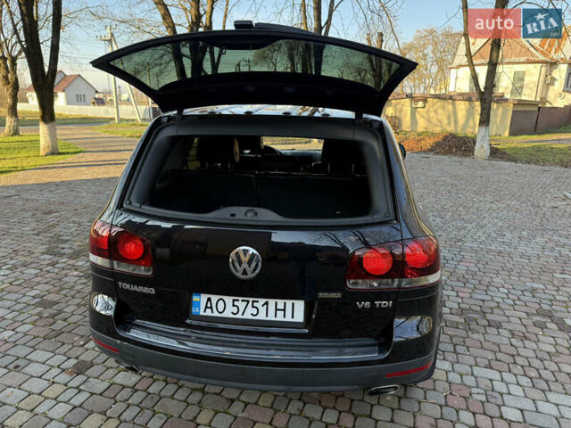 Черный Фольксваген Туарег, объемом двигателя 3 л и пробегом 314 тыс. км за 10500 $, фото 24 на Automoto.ua