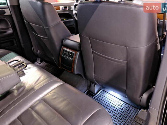 Черный Фольксваген Туарег, объемом двигателя 3.6 л и пробегом 182 тыс. км за 9900 $, фото 36 на Automoto.ua