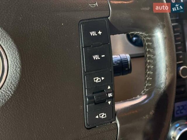 Черный Фольксваген Туарег, объемом двигателя 2.46 л и пробегом 296 тыс. км за 10290 $, фото 22 на Automoto.ua