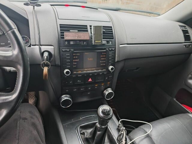 Черный Фольксваген Туарег, объемом двигателя 3 л и пробегом 397 тыс. км за 7700 $, фото 11 на Automoto.ua