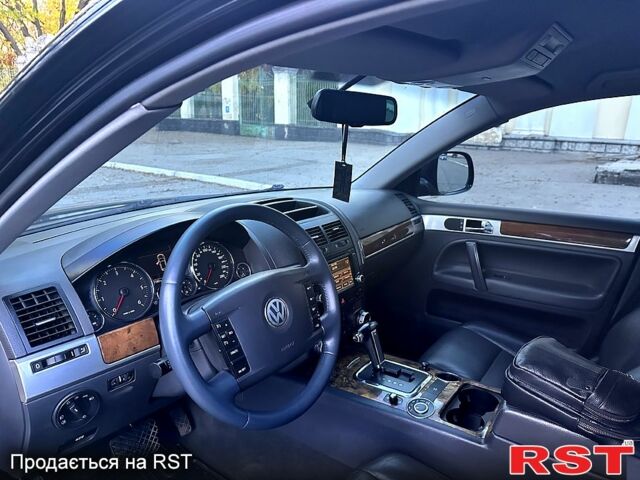 Фольксваген Туарег 2008 в Желтых Водах на Automoto.ua Черный Фольксваген Туарег, объемом двигателя 3 л и пробегом 221 тыс. км за 9800 $, фото 8 на Automoto.ua