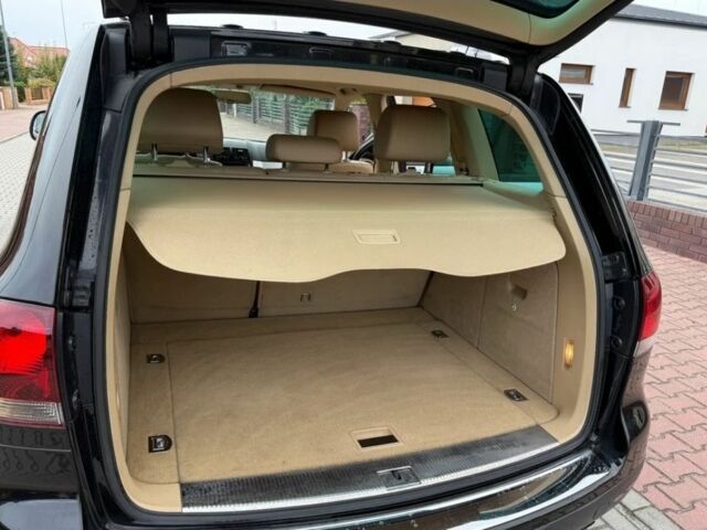 Черный Фольксваген Туарег, объемом двигателя 0 л и пробегом 259 тыс. км за 3500 $, фото 11 на Automoto.ua