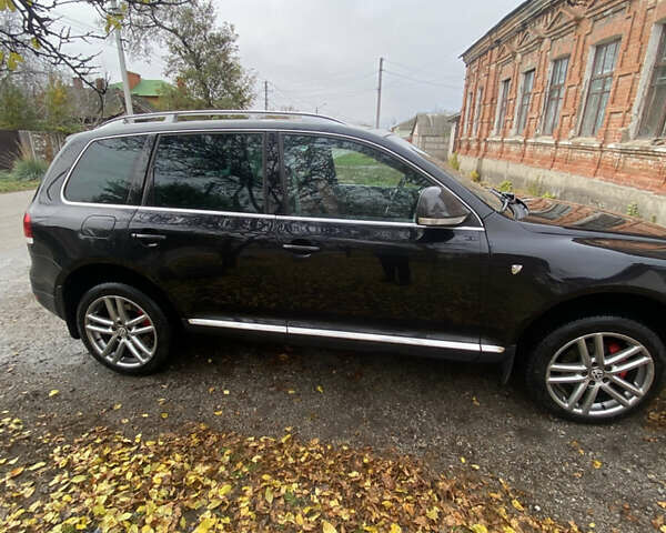 Черный Фольксваген Туарег, объемом двигателя 2.5 л и пробегом 265 тыс. км за 11500 $, фото 4 на Automoto.ua