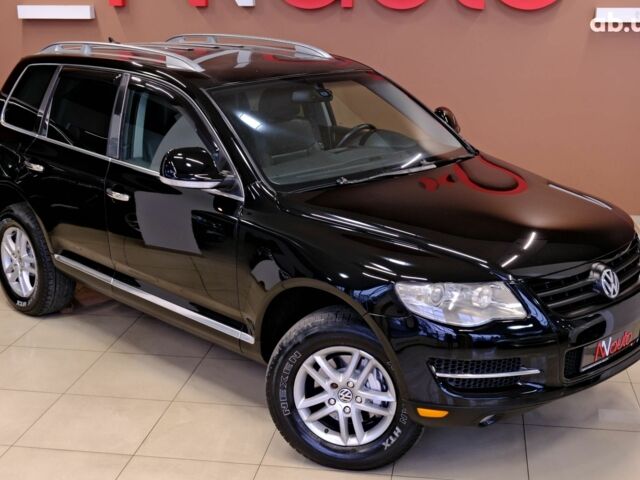 Черный Фольксваген Туарег, объемом двигателя 3.6 л и пробегом 182 тыс. км за 9900 $, фото 3 на Automoto.ua