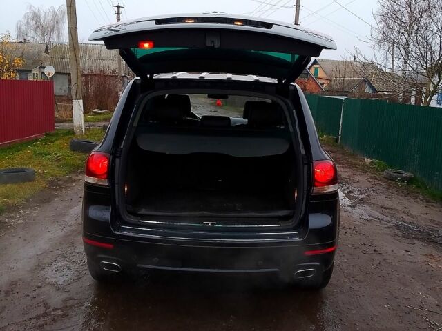 Чорний Фольксваген Туарег, об'ємом двигуна 3 л та пробігом 0 тис. км за 13000 $, фото 7 на Automoto.ua