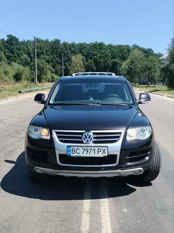 Черный Фольксваген Туарег, объемом двигателя 2.97 л и пробегом 344 тыс. км за 10950 $, фото 39 на Automoto.ua