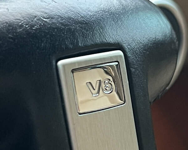 Черный Фольксваген Туарег, объемом двигателя 3 л и пробегом 235 тыс. км за 13500 $, фото 22 на Automoto.ua