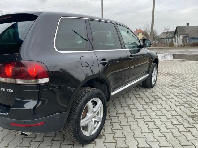 Чорний Фольксваген Туарег, об'ємом двигуна 3 л та пробігом 350 тис. км за 6200 $, фото 18 на Automoto.ua