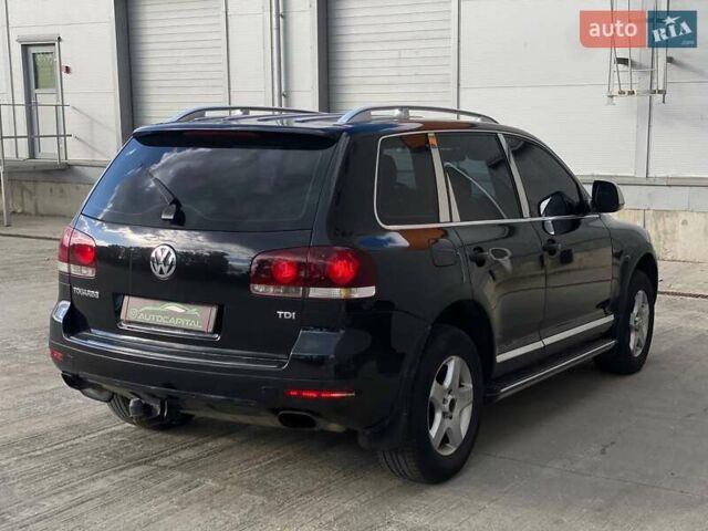 Черный Фольксваген Туарег, объемом двигателя 2.46 л и пробегом 296 тыс. км за 10290 $, фото 7 на Automoto.ua