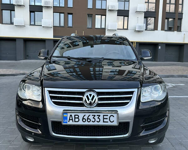 Черный Фольксваген Туарег, объемом двигателя 2.97 л и пробегом 273 тыс. км за 13500 $, фото 23 на Automoto.ua
