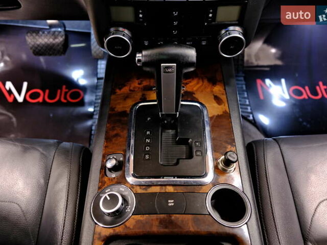 Черный Фольксваген Туарег, объемом двигателя 3.6 л и пробегом 182 тыс. км за 9900 $, фото 16 на Automoto.ua