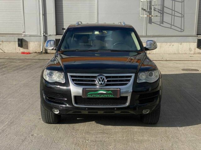 Чорний Фольксваген Туарег, об'ємом двигуна 2.5 л та пробігом 296 тис. км за 10290 $, фото 2 на Automoto.ua