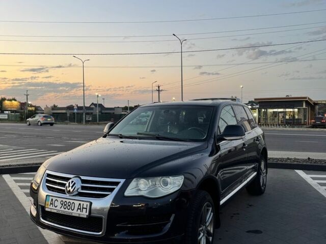 Черный Фольксваген Туарег, объемом двигателя 3.6 л и пробегом 260 тыс. км за 8600 $, фото 3 на Automoto.ua