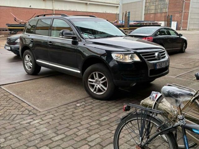 Чорний Фольксваген Туарег, об'ємом двигуна 2.5 л та пробігом 3 тис. км за 3000 $, фото 3 на Automoto.ua