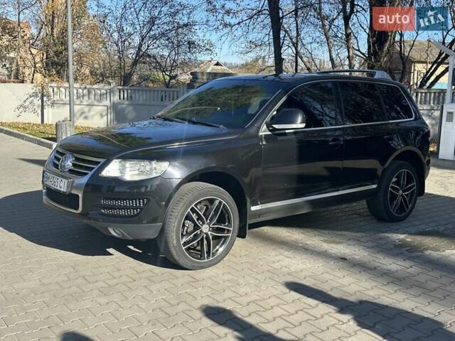 Черный Фольксваген Туарег, объемом двигателя 4.2 л и пробегом 286 тыс. км за 8999 $, фото 16 на Automoto.ua