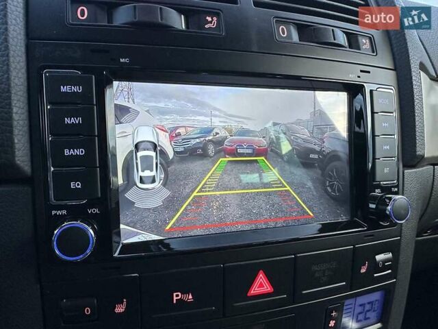 Чорний Фольксваген Туарег, об'ємом двигуна 3 л та пробігом 340 тис. км за 10900 $, фото 48 на Automoto.ua