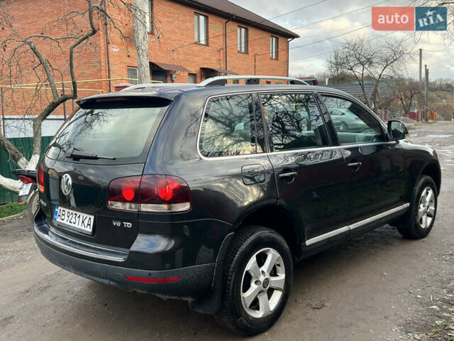 Чорний Фольксваген Туарег, об'ємом двигуна 3 л та пробігом 360 тис. км за 8400 $, фото 6 на Automoto.ua