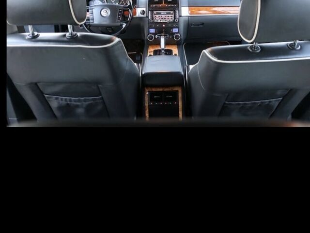 Черный Фольксваген Туарег, объемом двигателя 3 л и пробегом 267 тыс. км за 13500 $, фото 3 на Automoto.ua