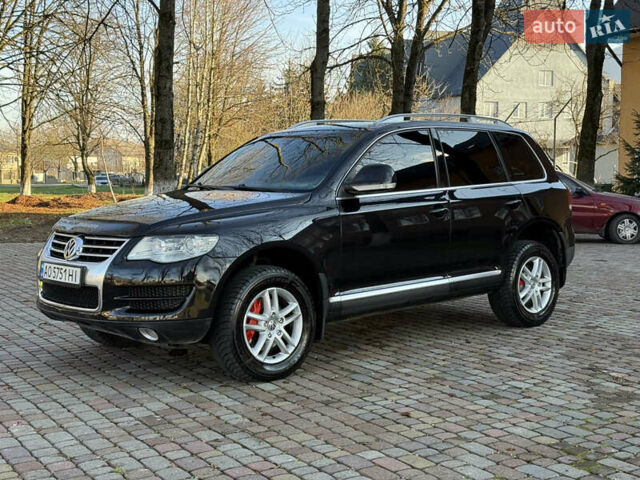 Черный Фольксваген Туарег, объемом двигателя 3 л и пробегом 314 тыс. км за 10500 $, фото 11 на Automoto.ua