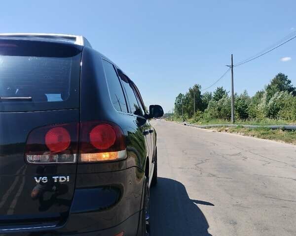 Черный Фольксваген Туарег, объемом двигателя 2.97 л и пробегом 344 тыс. км за 10950 $, фото 15 на Automoto.ua